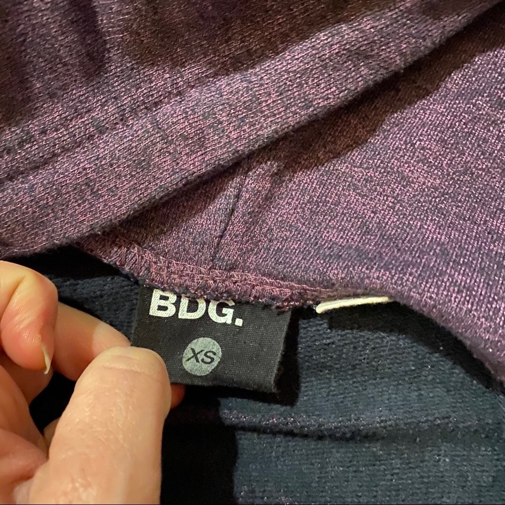 🦉BDG Urban Outfitters Zippered Hoodie - Picture 5 of 6